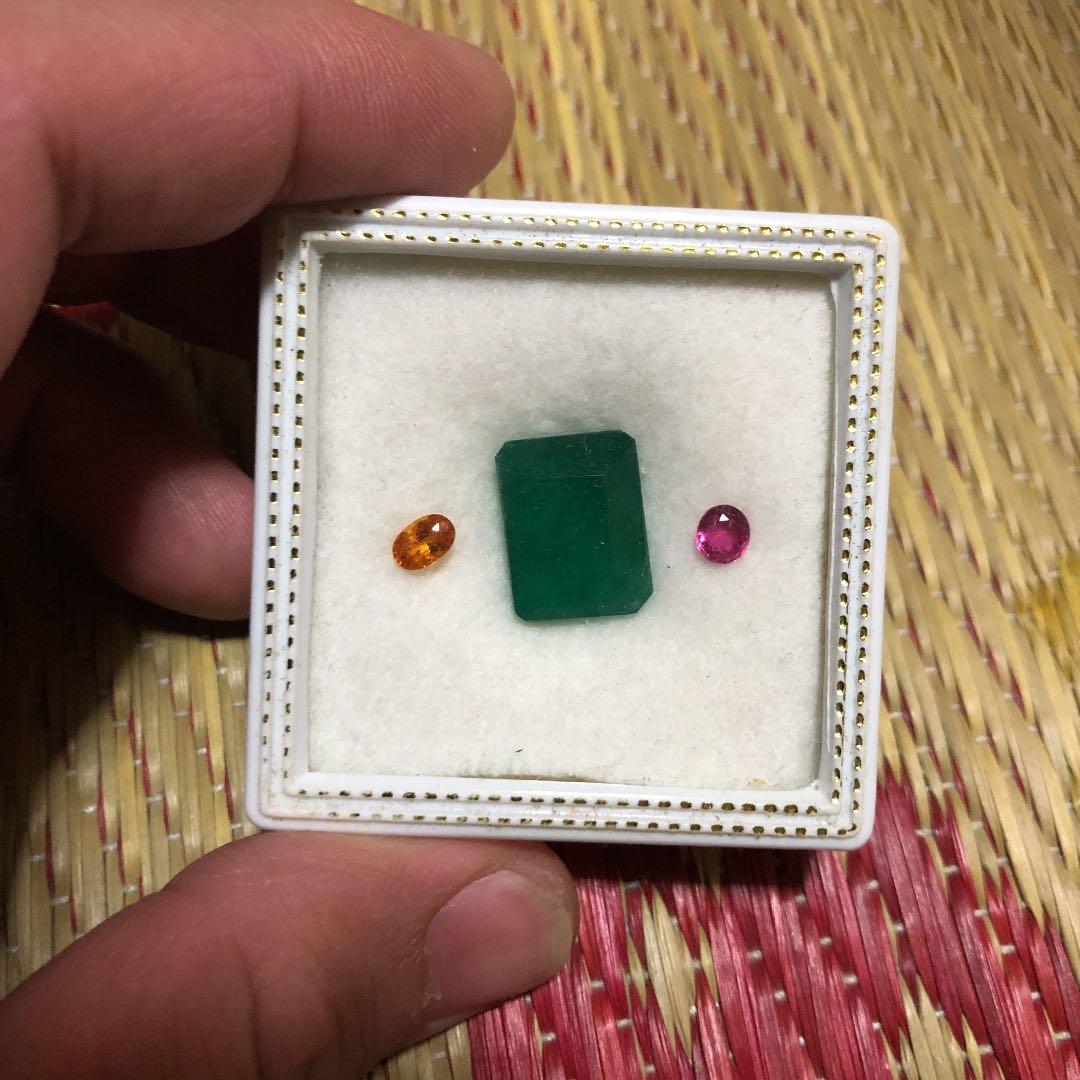 天然エメラルドルース15.1ct ソーティング無し 天然石2点オマケ付き