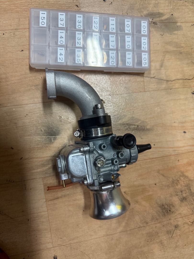 vm26 キタコ キャブレター　美品　ファンネル　マニホールド　オマケ付き