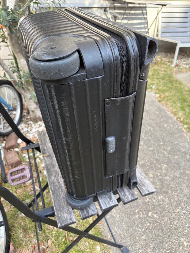 RIMOWA(リモワ) サルサ 23L 2輪 機内持ち込み可 RIMOWA(リモワ) サルサ 23L 2輪 機内持ち込み可