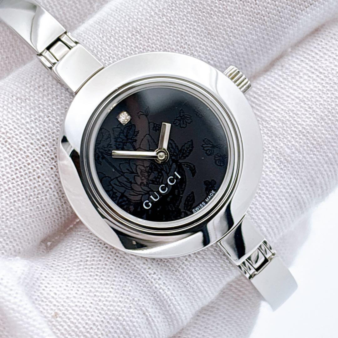 【美品・電池新品・箱】GUCCI 105 フローラ ブラック ダイヤ ラウンド 【美品・電池新品・箱】GUCCI 105 フローラ ブラック ダイヤ ラウンド