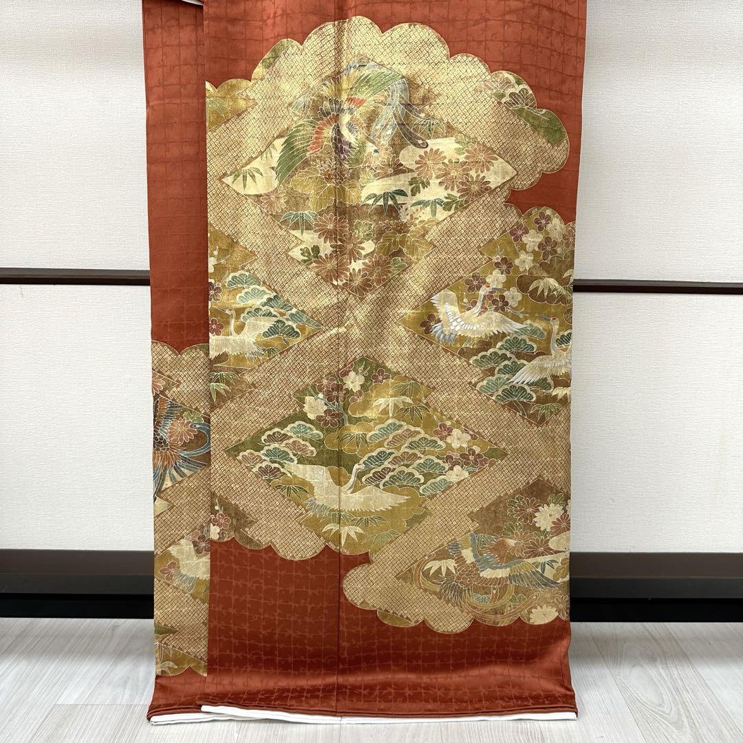 安いそれに目立つ 豪華 色留袖 松皮菱に鶴 鳳凰 裄67 着物 正絹 三つ紋 着物・浴衣