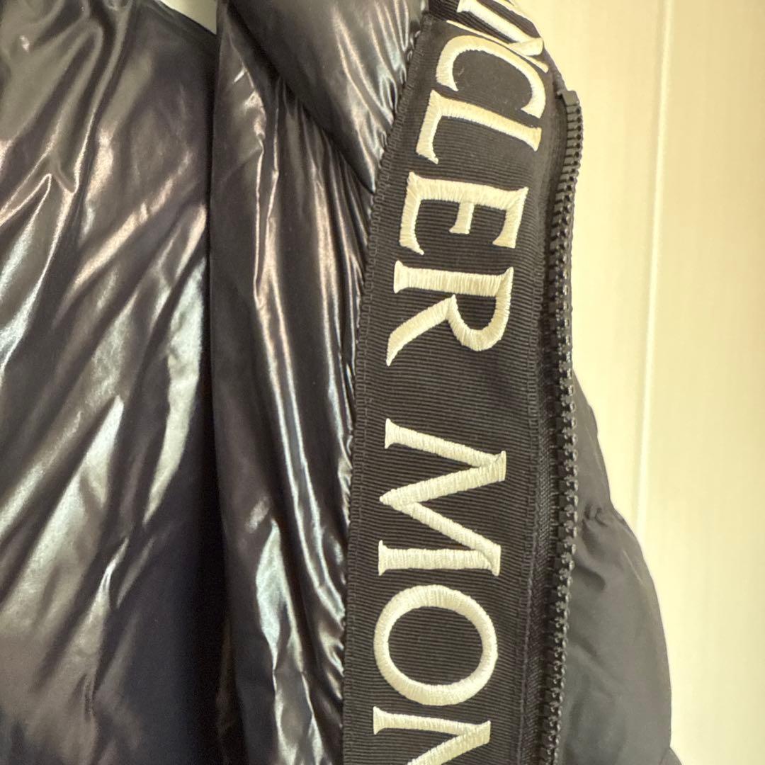 モンクレール　ダウン　メンズ　1