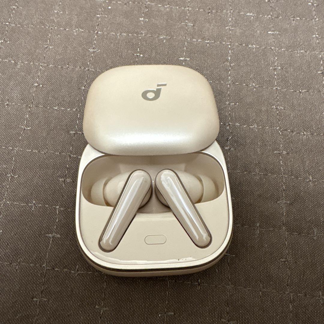 Anker soundcore Liberty 5 シャンパンゴールド