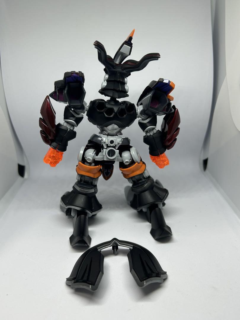 プラモデル　組立済　模型　LBX ダンボール戦機　イフリート　塗装　① プラモデル 組立済 模型 LBX ダンボール戦機 イフリート 塗装 ①