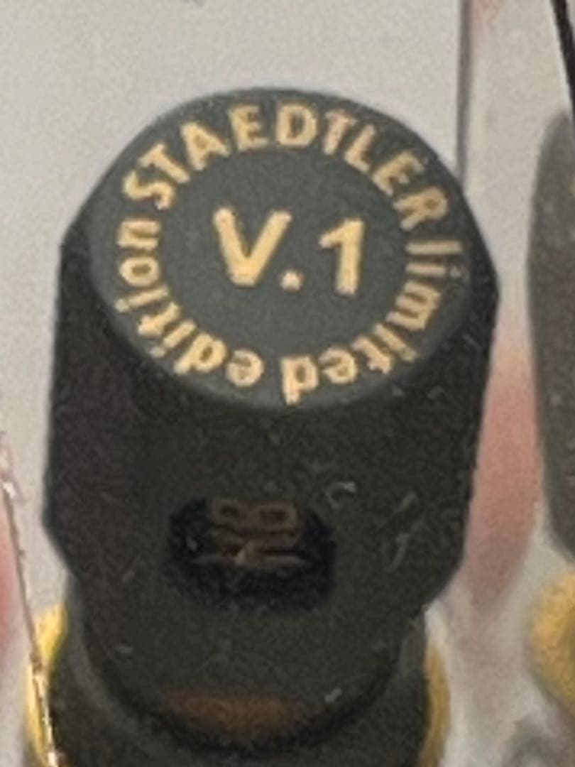 ステッドラーヘキサゴナル