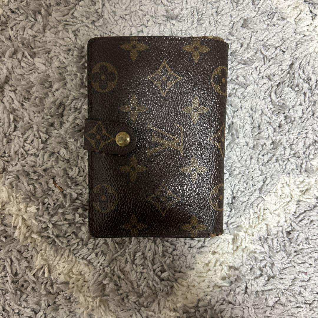 Louis Vuitton モノグラム 二つ折り財布