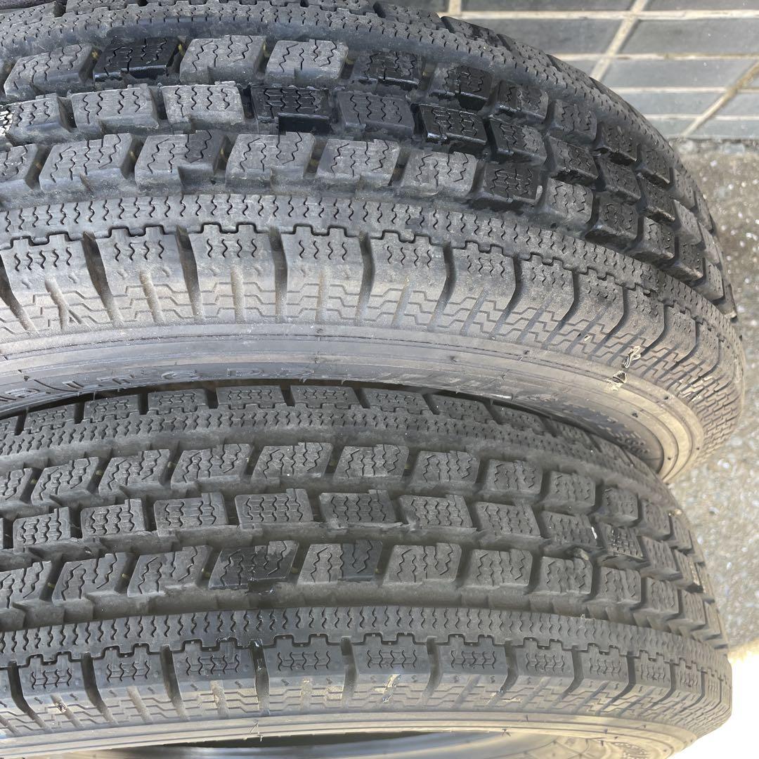 スタッドレスタイヤ　145/R12 4本セット　バリ山