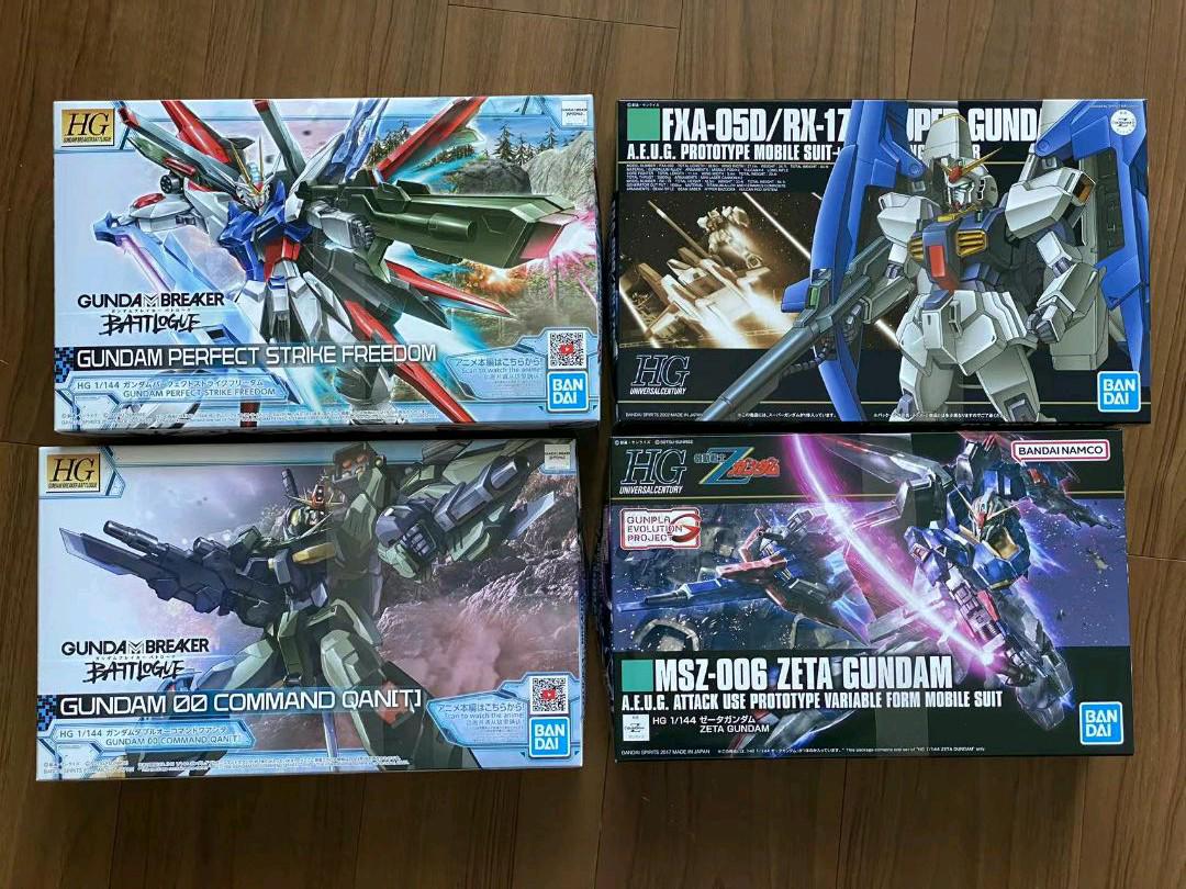 Zガンダム スーパーガンダム パーフェクトストライクフリーダムダブルオークアンタ