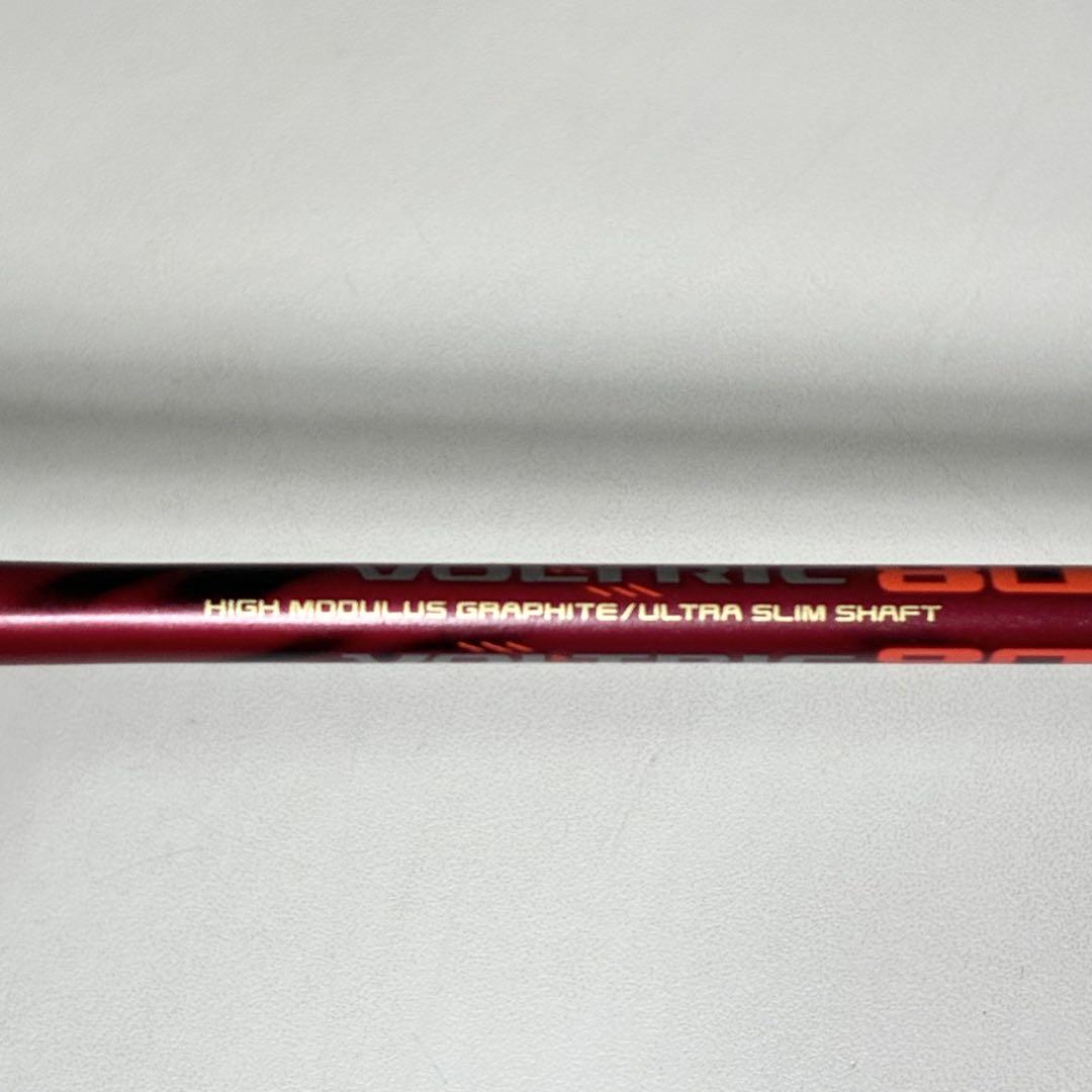 요넥스 VOLTRIC80 보르토릭크 E-tune 4 UG5