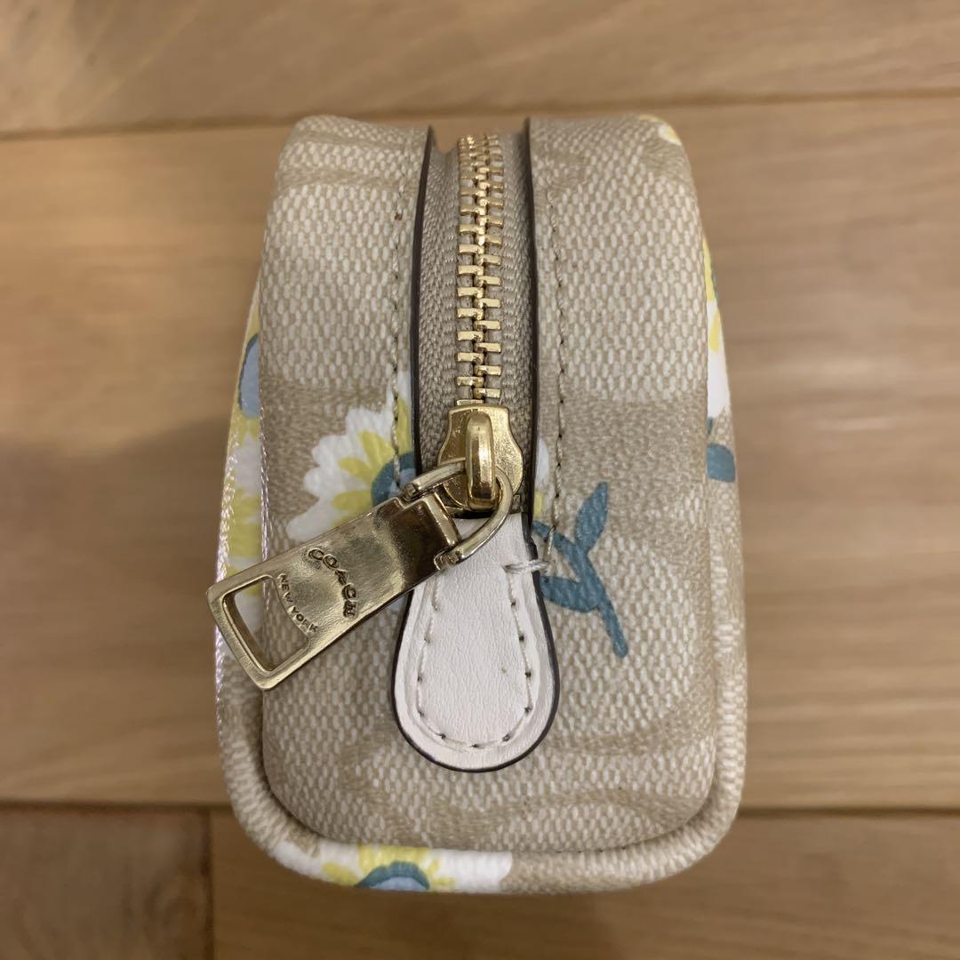 COACH コーチ ミニポーチ COACHミニポーチ（coach ミニポーチ ブラウン 16センチ x 10センチ）