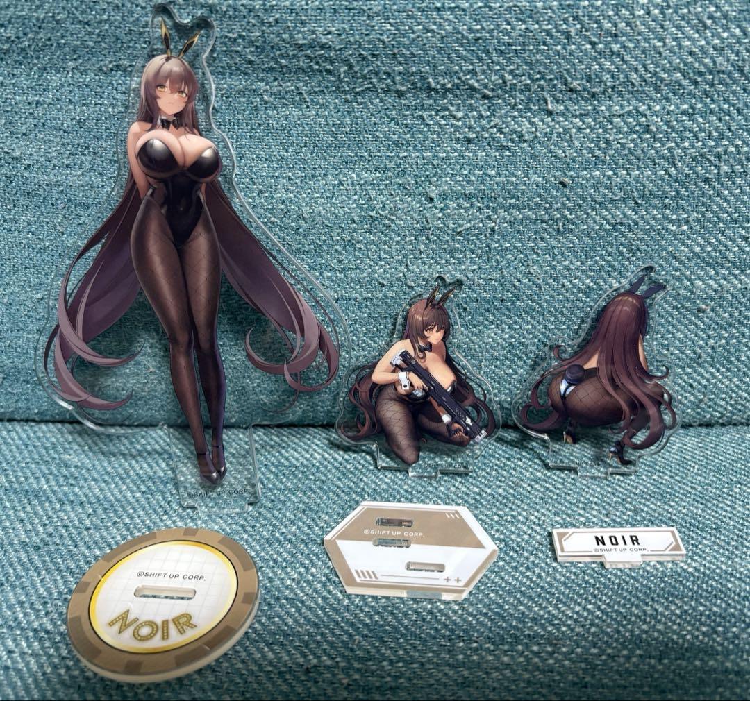 勝利の女神 NIKKE ノワール　アクリルスタンド　バニー　セット