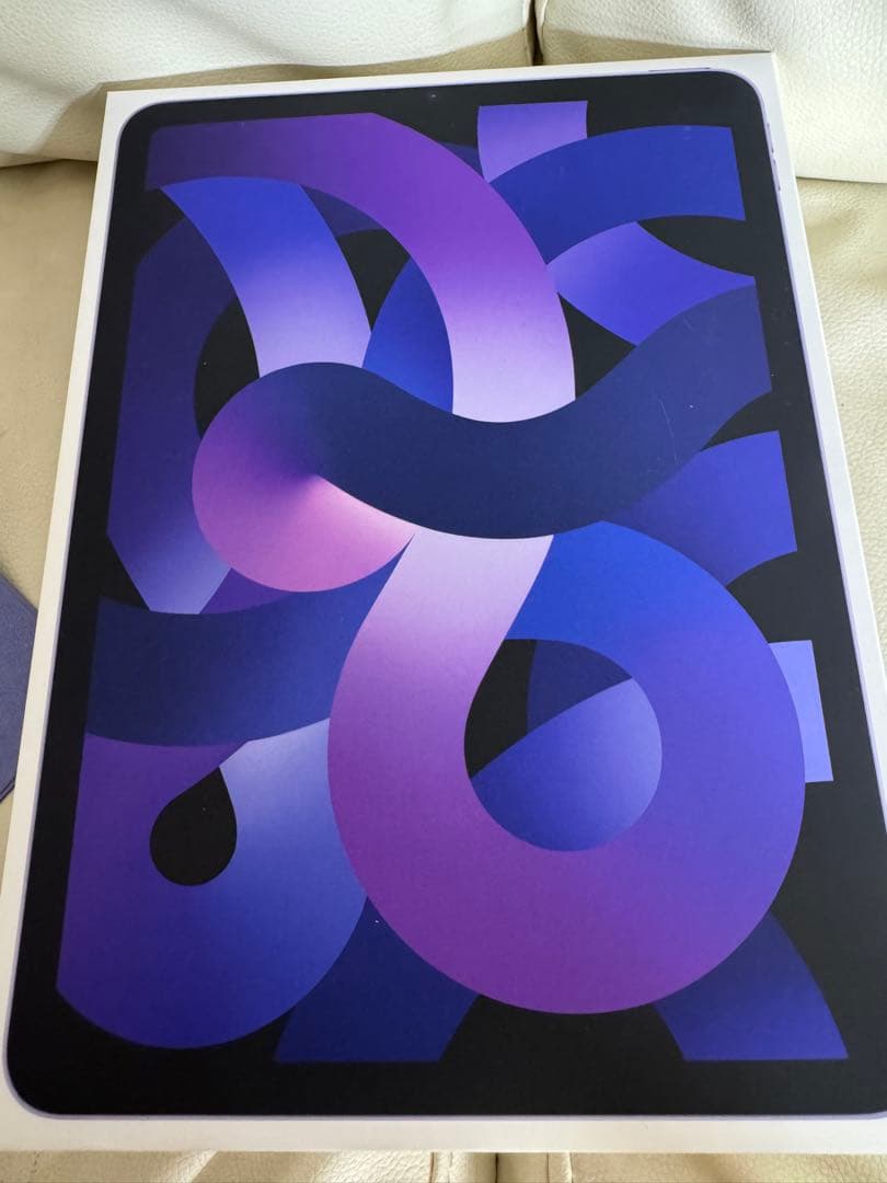 Apple iPad Air 256GB Wi-Fi パープルカバー画面シール付