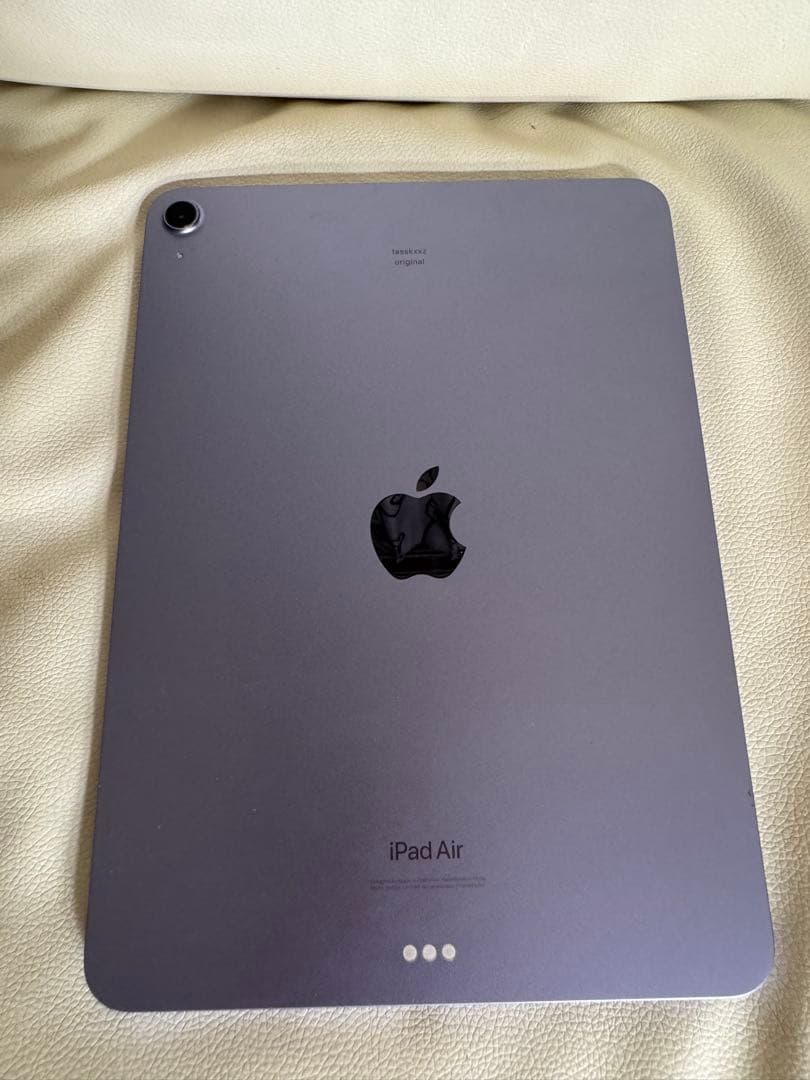 Apple iPad Air 256GB Wi-Fi パープルカバー画面シール付