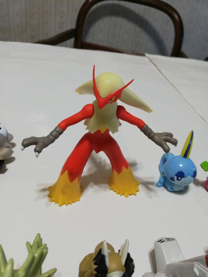 ポケモン20個まとめ売り モンコレ11体、その他9体 タカラトミー