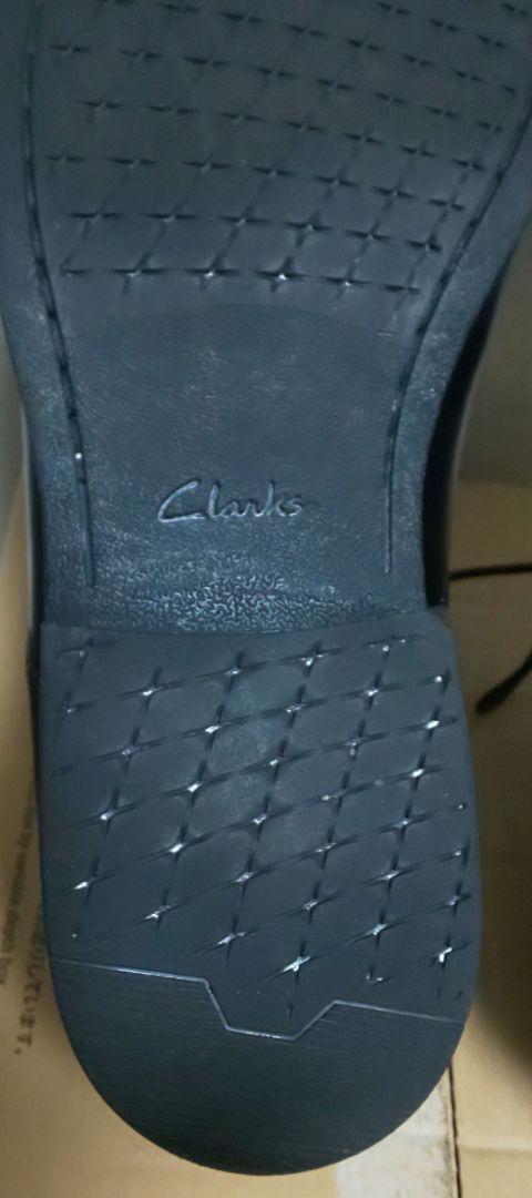 靴 Clarks