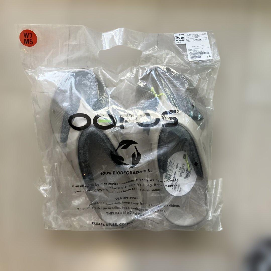 【新品未使用】oofos OORIGINAL NOMAD 24cm（M5/W7）