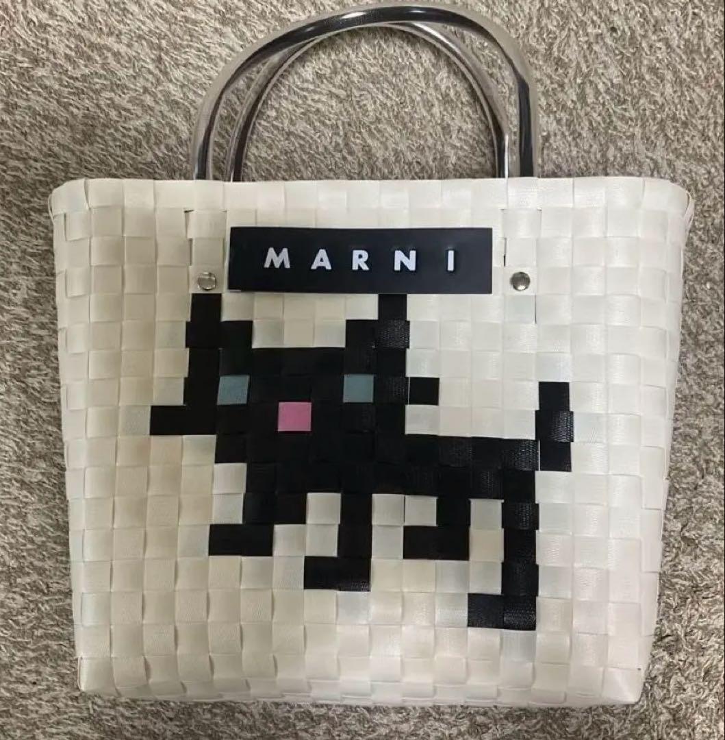 MARNI かごバッグ 黒い猫デザイン