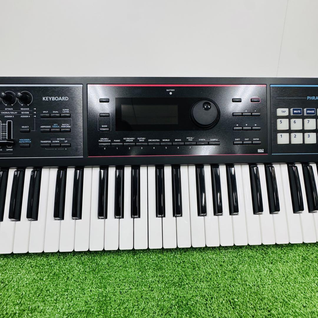 極美品 Roland JUNO-DS 61 B 限定 ブラック鍵盤モデル 61鍵 数量限定 ブラックモデル】 Roland JUNO-DS61B 61鍵盤
