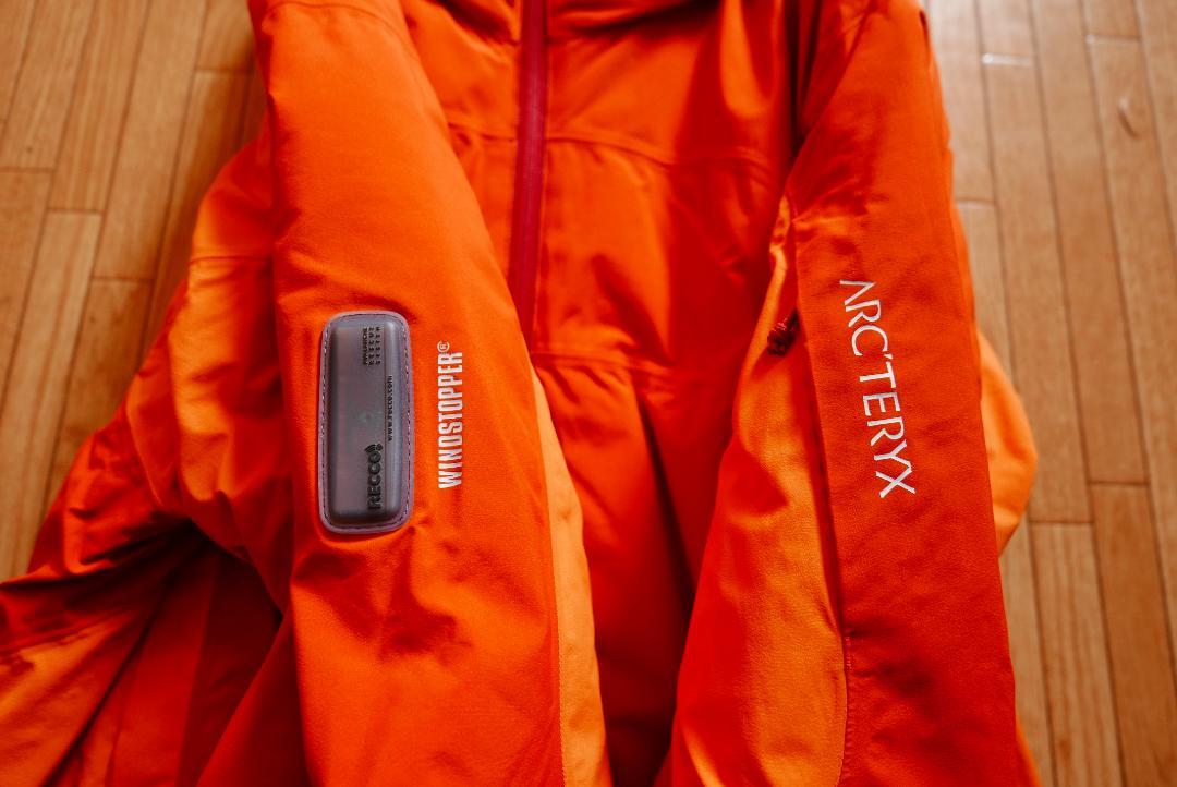 アークテリクス HELIOS SV JACKET
