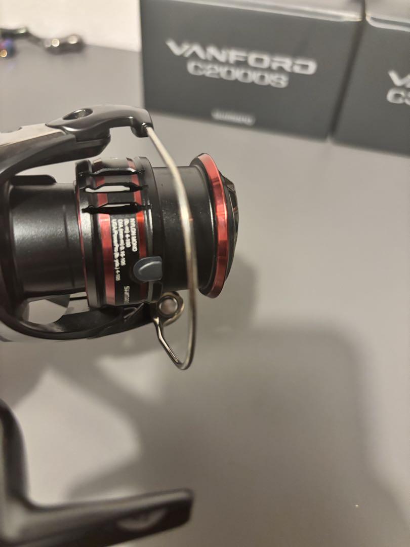 SHIMANO 20 VANFORD C2000S スピニングリール
