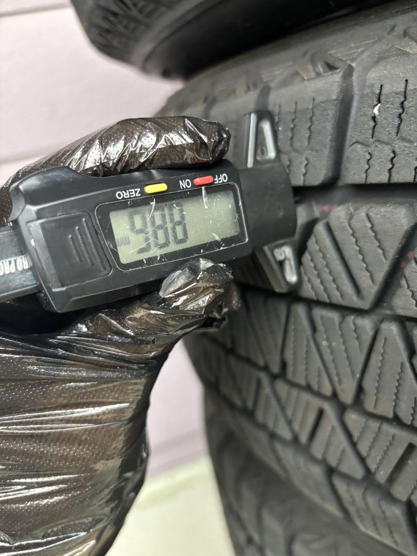ブリヂストン BLIZZAK DM-V3 センサー付き 225/65R17