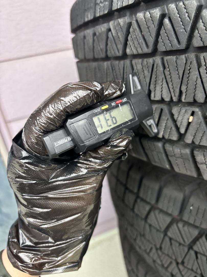 ブリヂストン BLIZZAK DM-V3 センサー付き 225/65R17