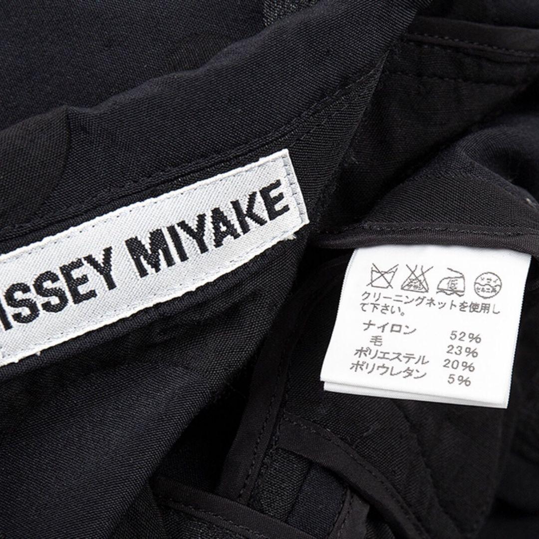 □美品 ISSEY MIYAKE ドット切替 テーラードジャケット