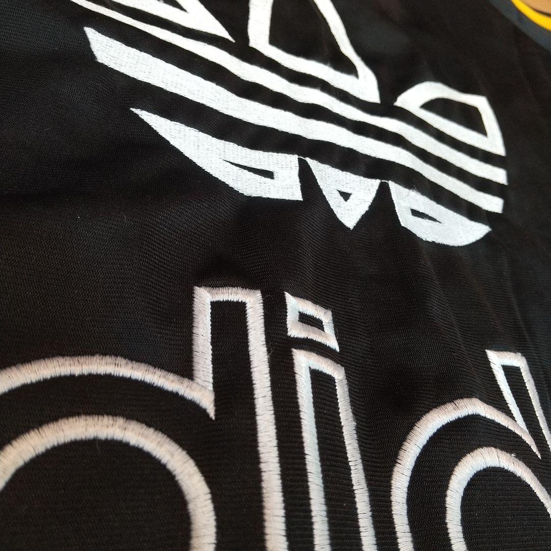 adidas トラックスーツ ブラック イエロー ジャージ セットアップ