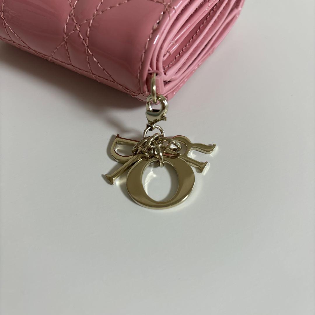 LADY DIOR ロータスウォレット  カナージュ パテントカーフスキン