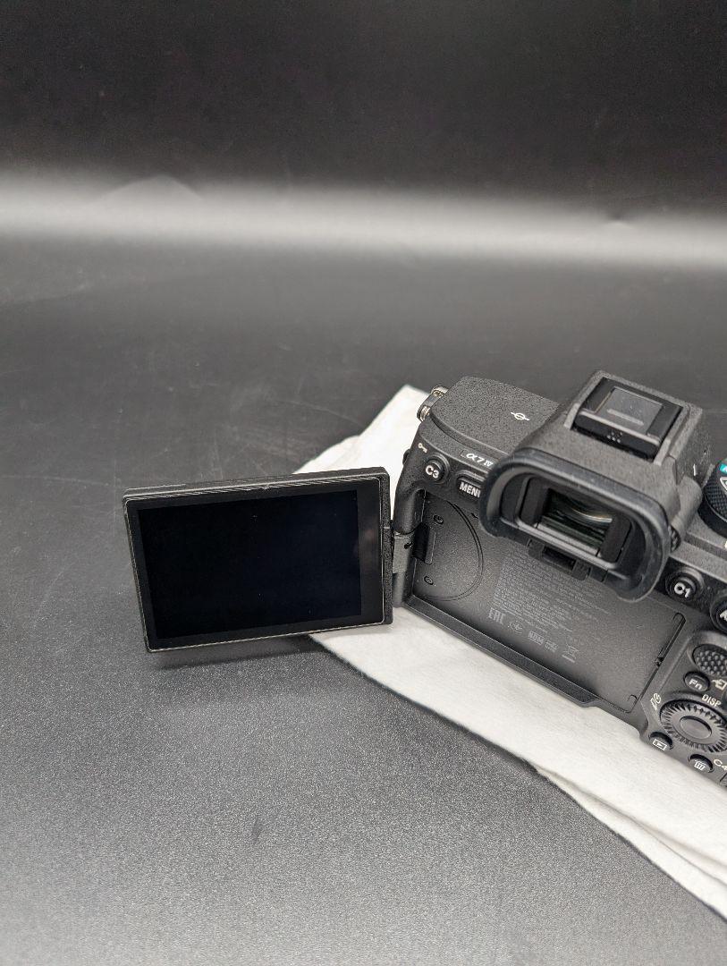 【美品】SONY(ソニー) フルサイズ ミラーレス一眼カメラ α7IV ボディ