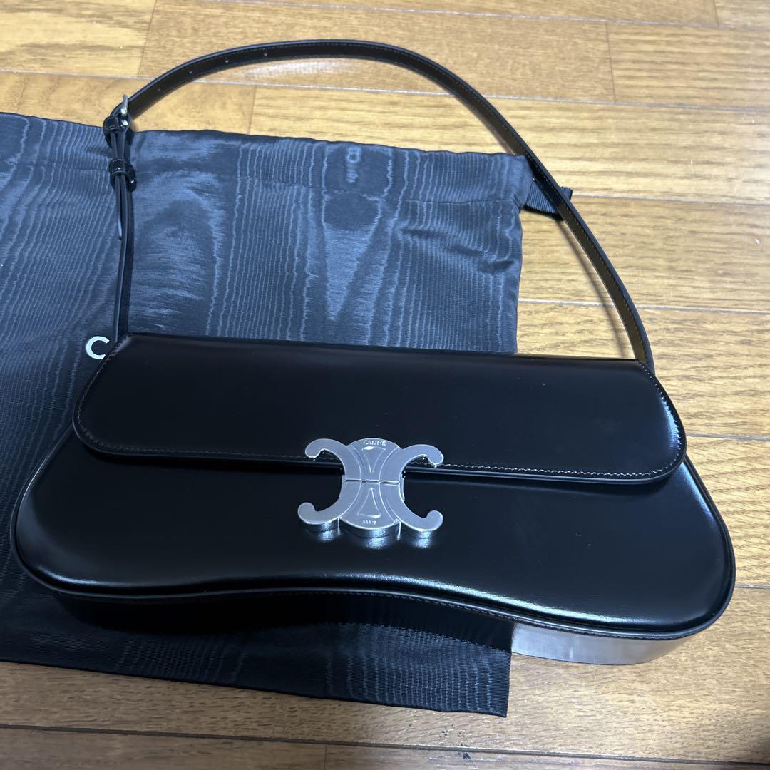 VIP SALE★CELINE★ミディアム ローラ バッグ シャイニーカーフ ミディアム CELINE ローラ バッグ / シャイニーカーフスキン