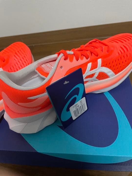 人気特価 asics ランニングシューズ 24.0cm TOKYO NOVABLAST