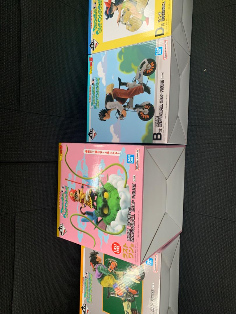 ✰入手困難✰超貴重✰【極美品】ドラゴンボールZ　キラシール　『孫悟空&フリーザ』 ✰入手困難✰超貴重✰【極美品】ドラゴンボールZキラシール