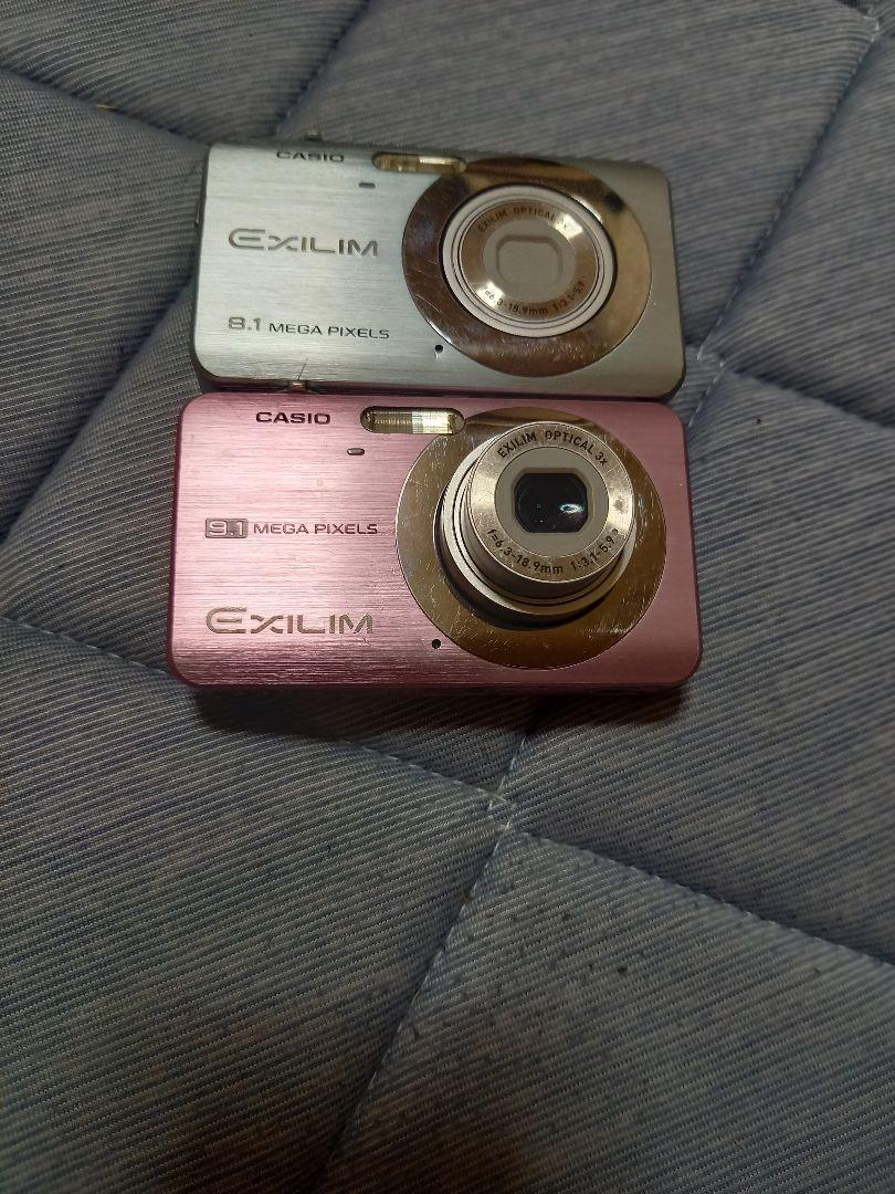 カシオ　デジタルカメラ　2台