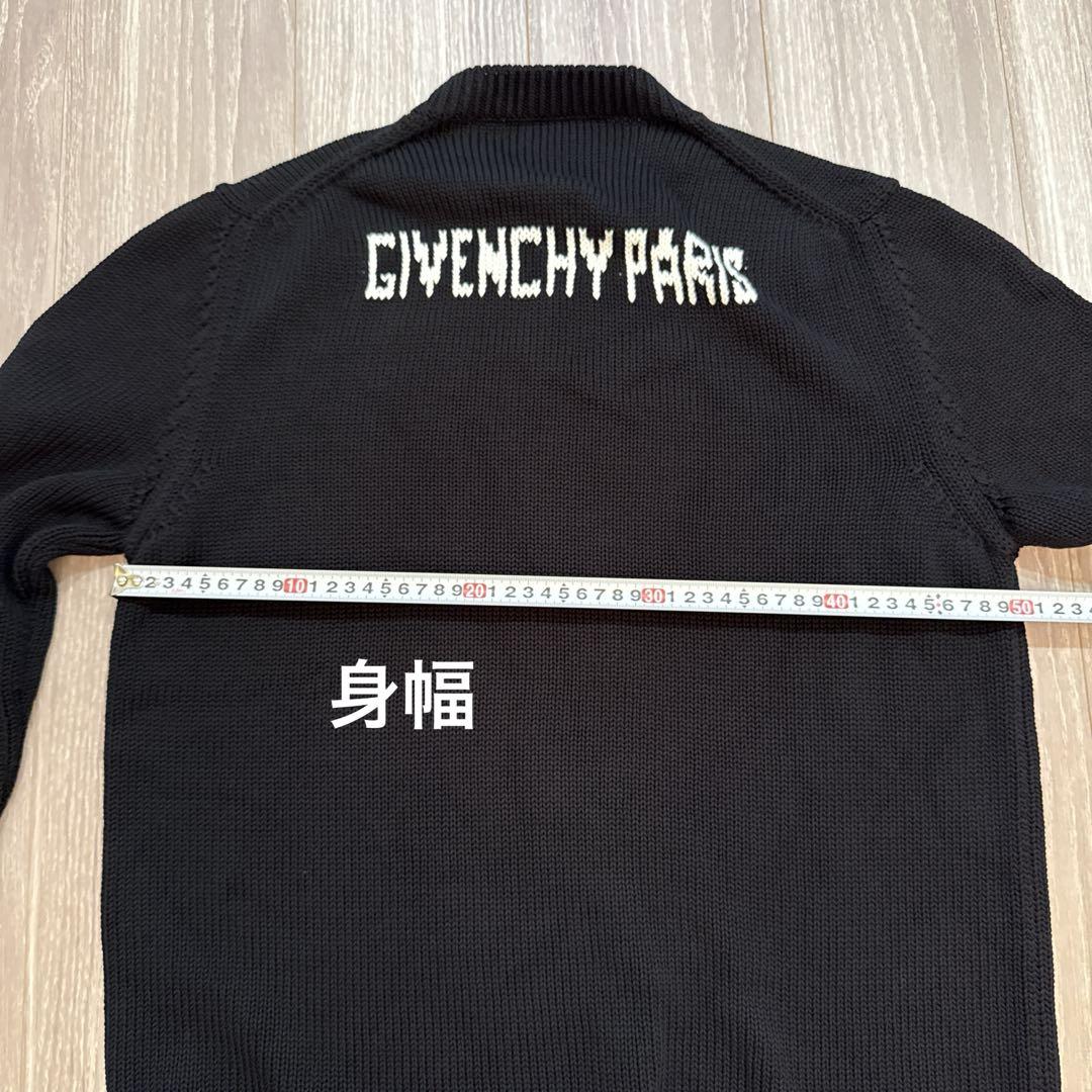 Givenchy ブラック ニットセーター