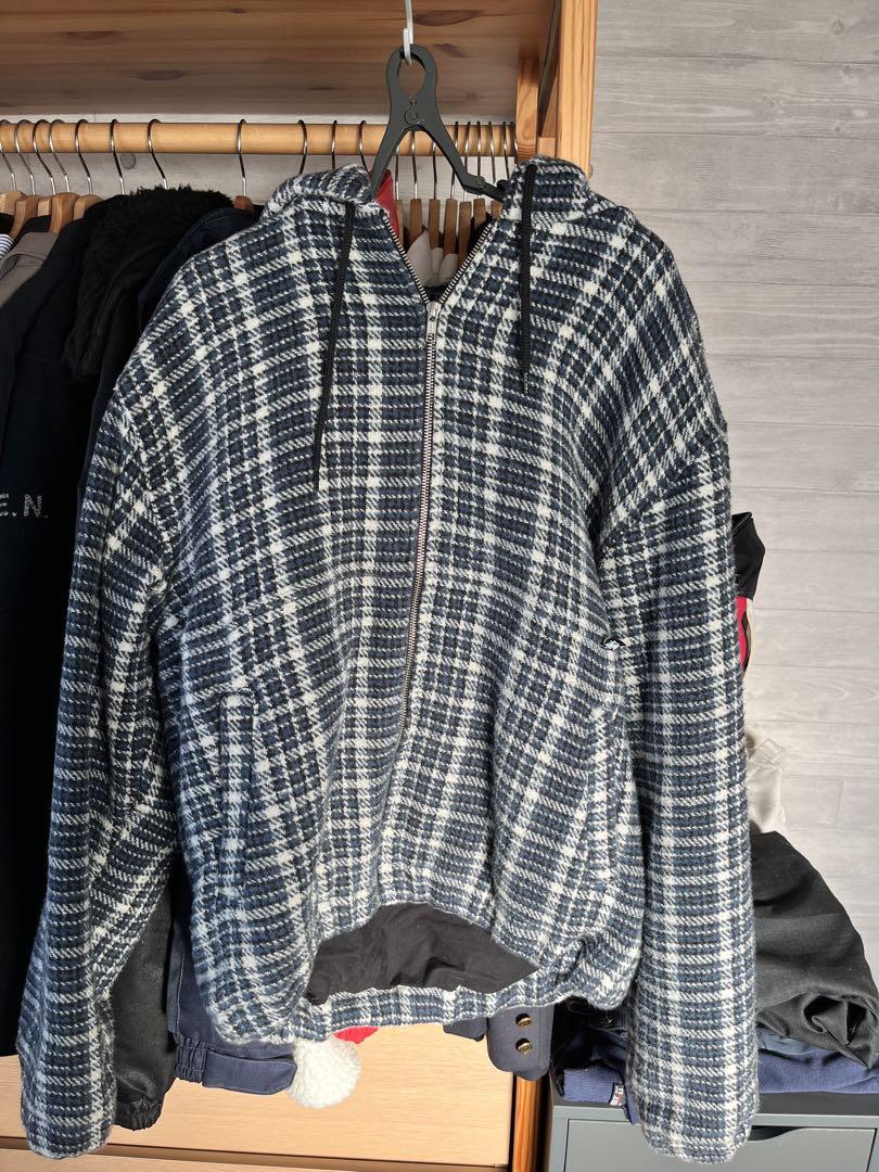 stussy チェック柄ダウン　チェック柄パーカー