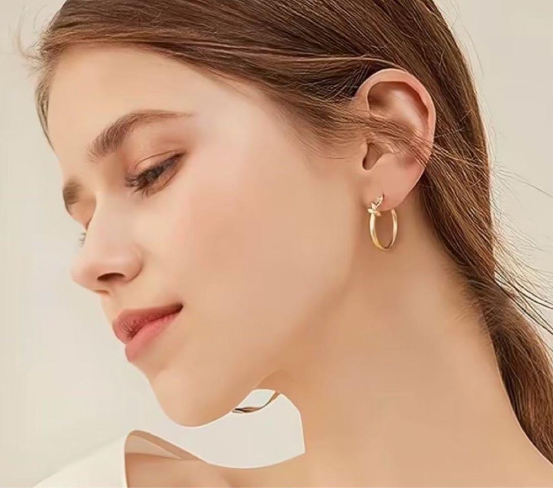 ゴールドノット スモール フープ ピアス ノットスモールフープピアス【ゴールド】 ピアス（フープ