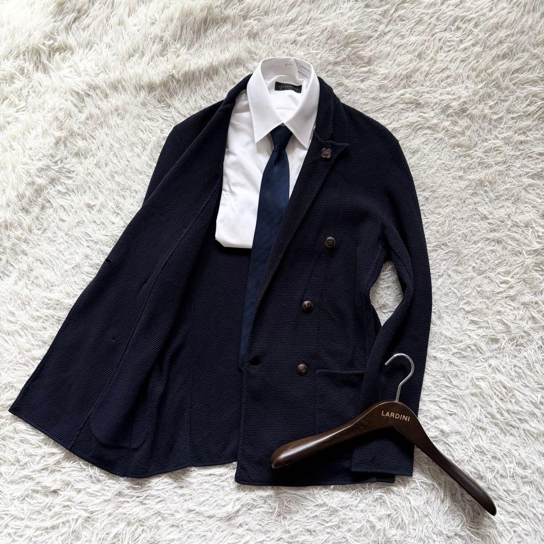 <美品>LARDINI ネイビー ダブル ニット ジャケット サイズM相当 <美品>LARDINI ネイビー ダブル ニット ジャケット サイズM相当