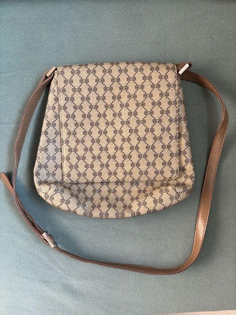 BALENCIAGA ショルダーバッグ