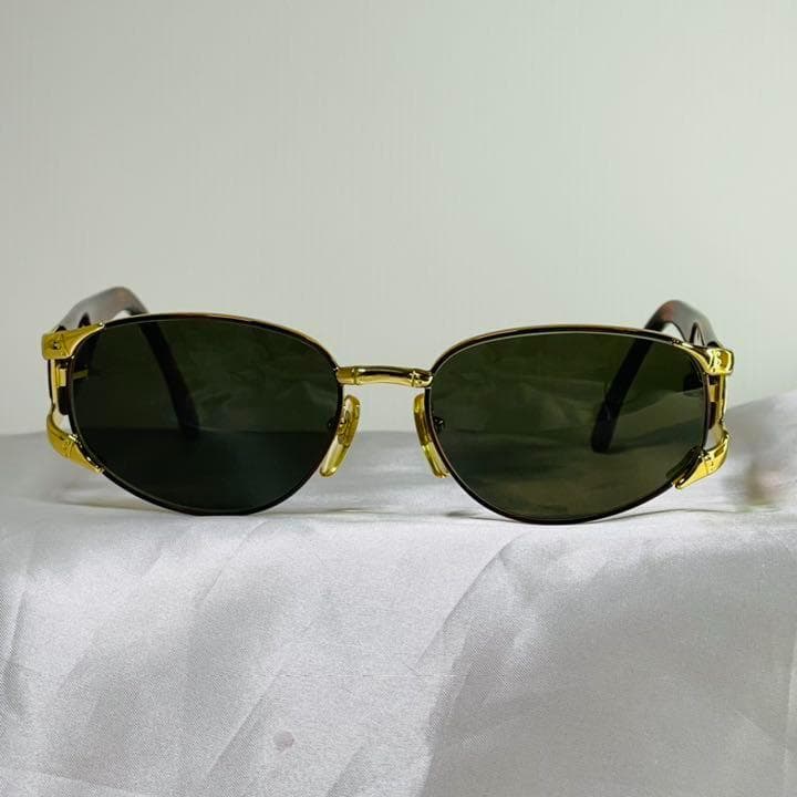 全ての全ての(極美品!)FENDI フェンディ サイドロゴ べっ甲柄