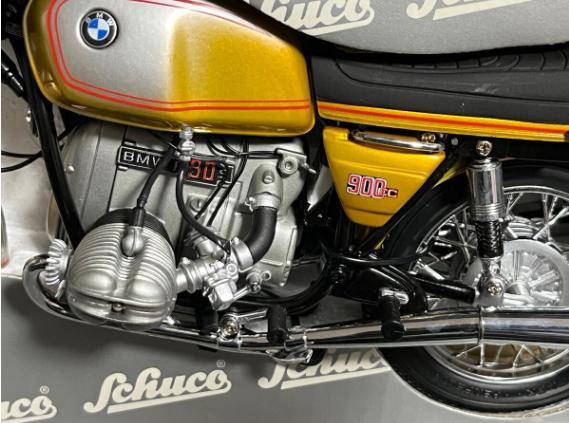 C3 SCHUCO BMW R90/S 1/10 シュコー　メタルモデル C3 SCHUCO BMW R90/S 1/10 シュコー メタルモデル SCHUCO 06509