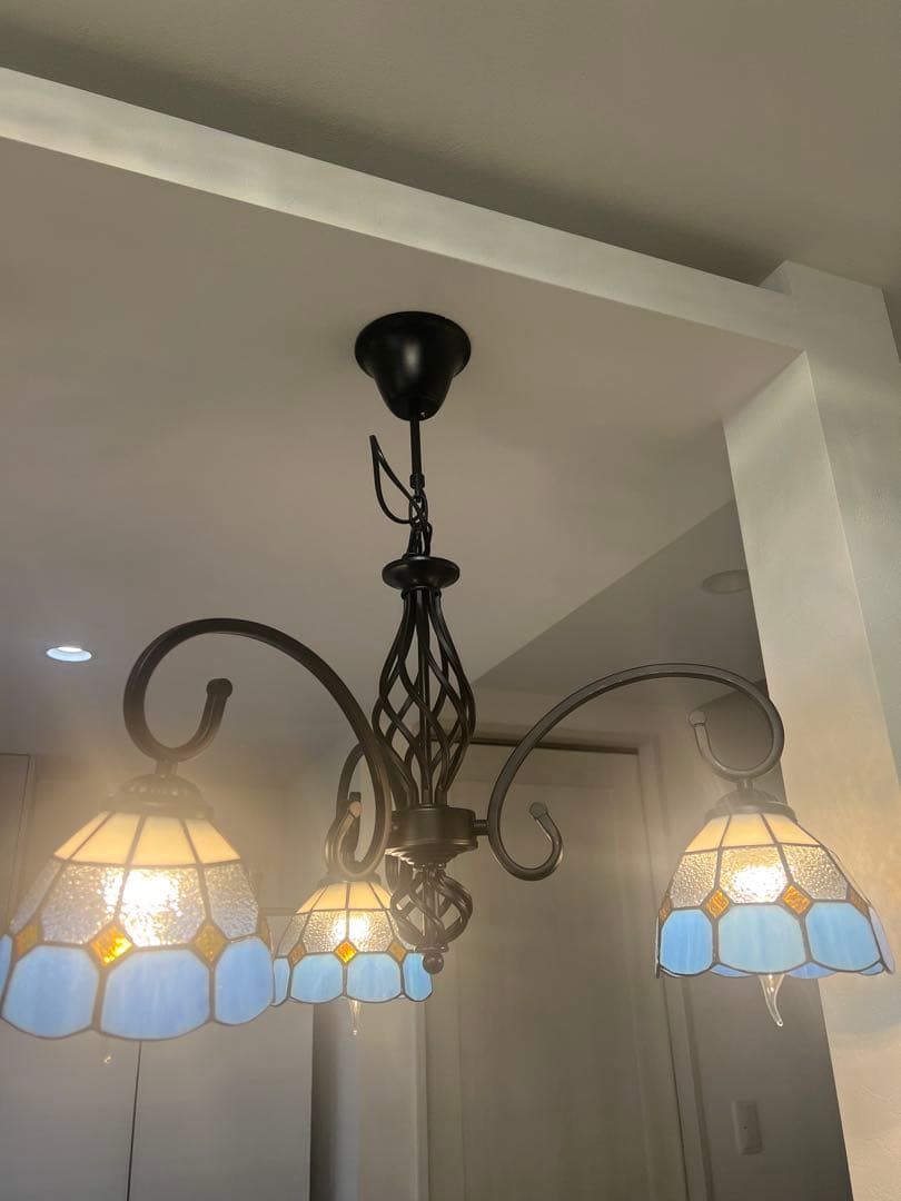 3灯ステンドグラスシャンデリア 3灯ステンドグラスシャンデリア