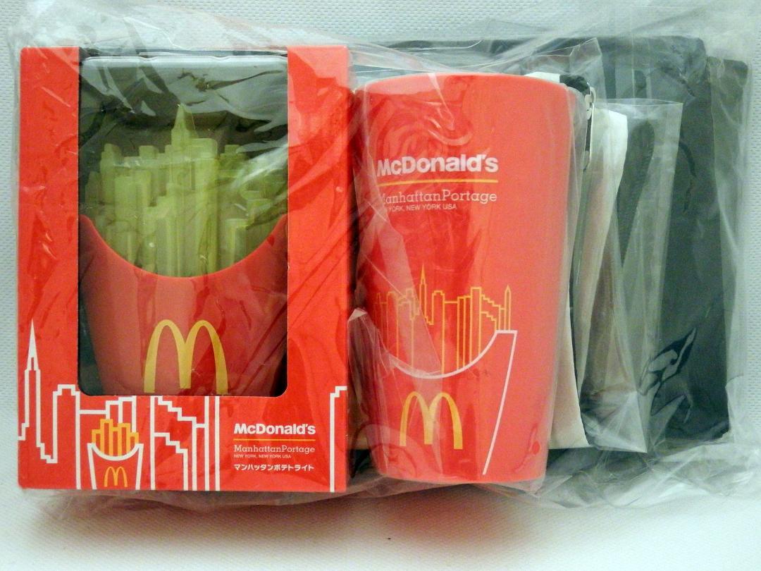 マクドナルド 福袋 2022 ＆ けんけつちゃん 保冷温バッグ ブランケット