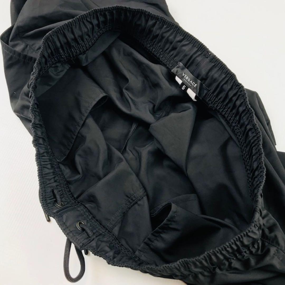 美品☆VERSACE・ヴェルサーチ メデューサデザイン ショート