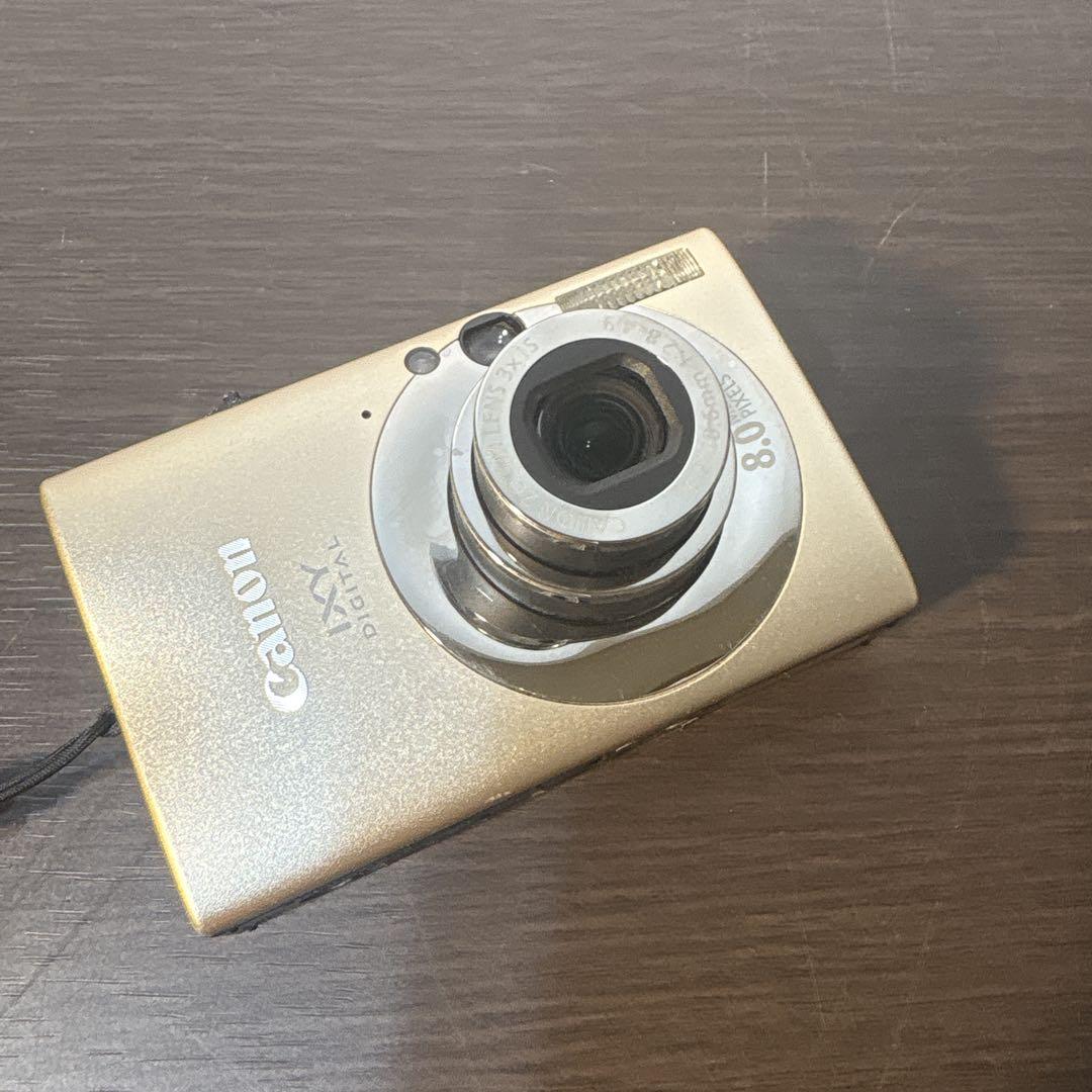 Canon IXY DIGITAL 20 IS 本体と付属品 Canon IXY DIGITAL 20 IS ＋ 付属品