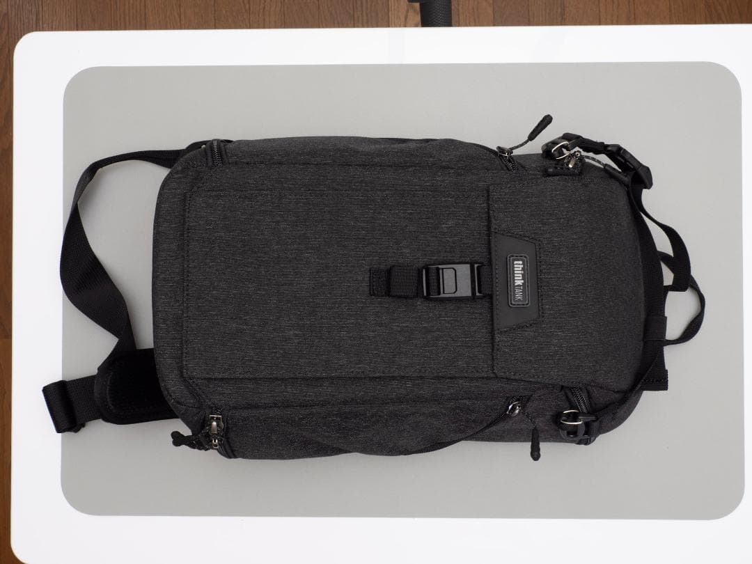 シンクタンクフォト アーバン アクセス 10 スリング バッグthinkTANKphoto