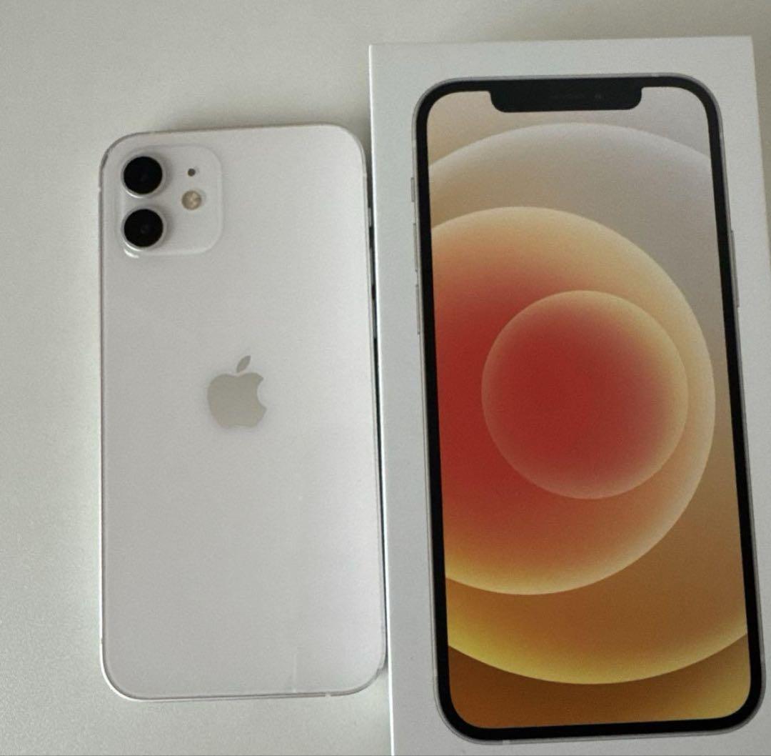 Apple iPhone 12 128GB ホワイト本体 充電ケーブル付
