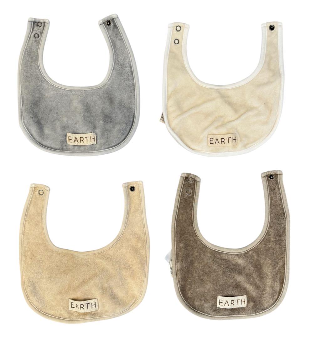 Earth スタイ　4枚セット 4,750円