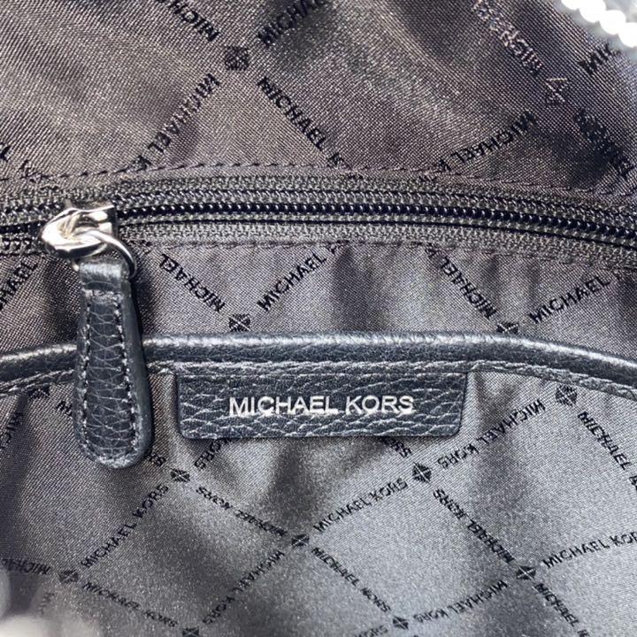 極美品 ミディアム 黒 PVC レザー p15xK-m65221560847 MICHAEL KORS リュック 即納特価