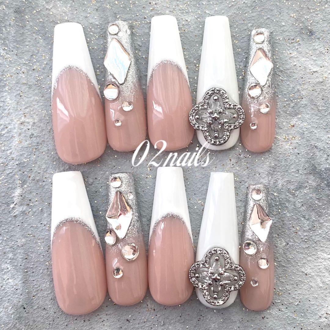 50))フレンチガーリー ニュアンスネイル ネイルチップ 韓国ネイル シンプル 23))ストーンネイル フレンチガーリー ニュアンス 韓国ネイル ミラー